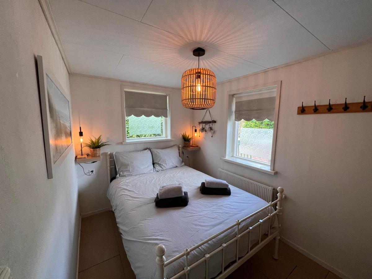 דירות פורטהאוזן Free Standing Vacation House Garden, Private Jacuzzi, Veluwe Woods מראה חיצוני תמונה